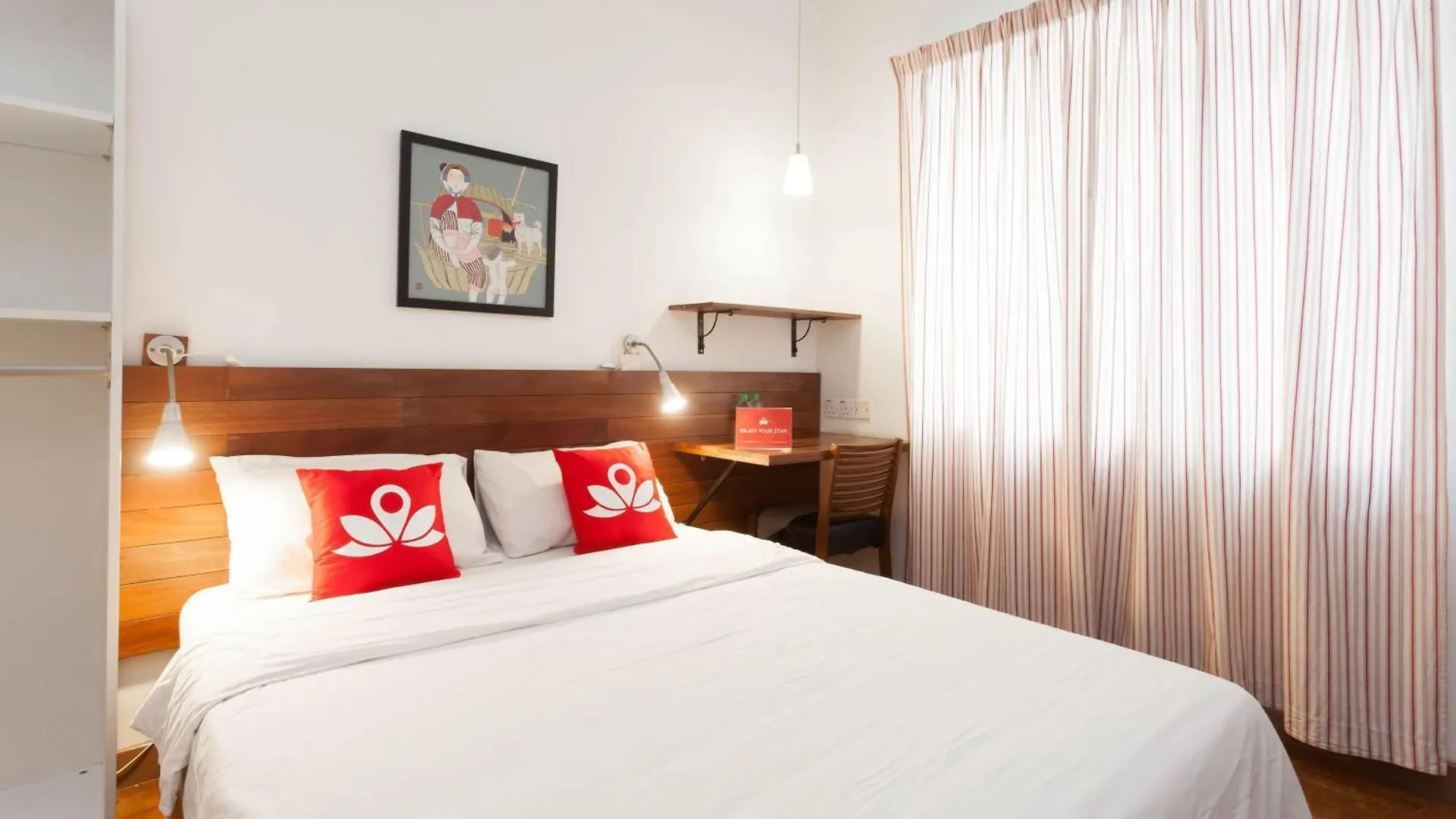 ホテル Zen Rooms Raja Chulan クアラルンプール